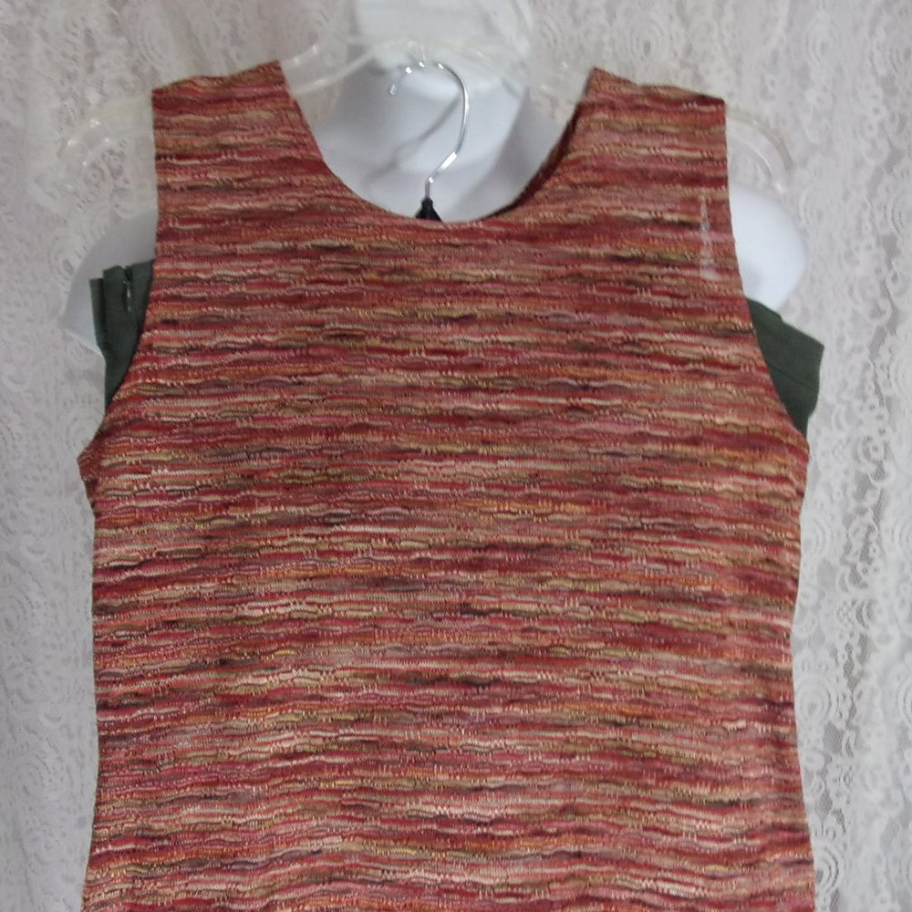 Units Tank Top Multi Olive Rust NWT Size M